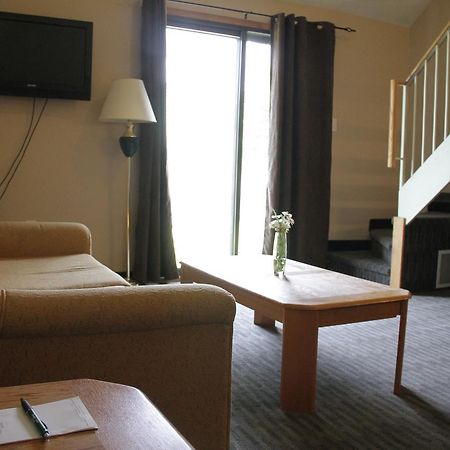 Garden Court Motel Manning Экстерьер фото