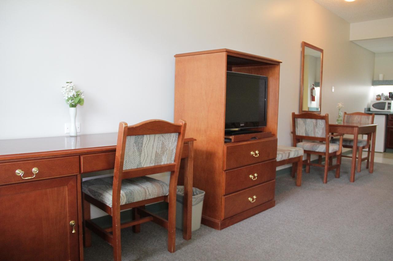 Garden Court Motel Manning Экстерьер фото