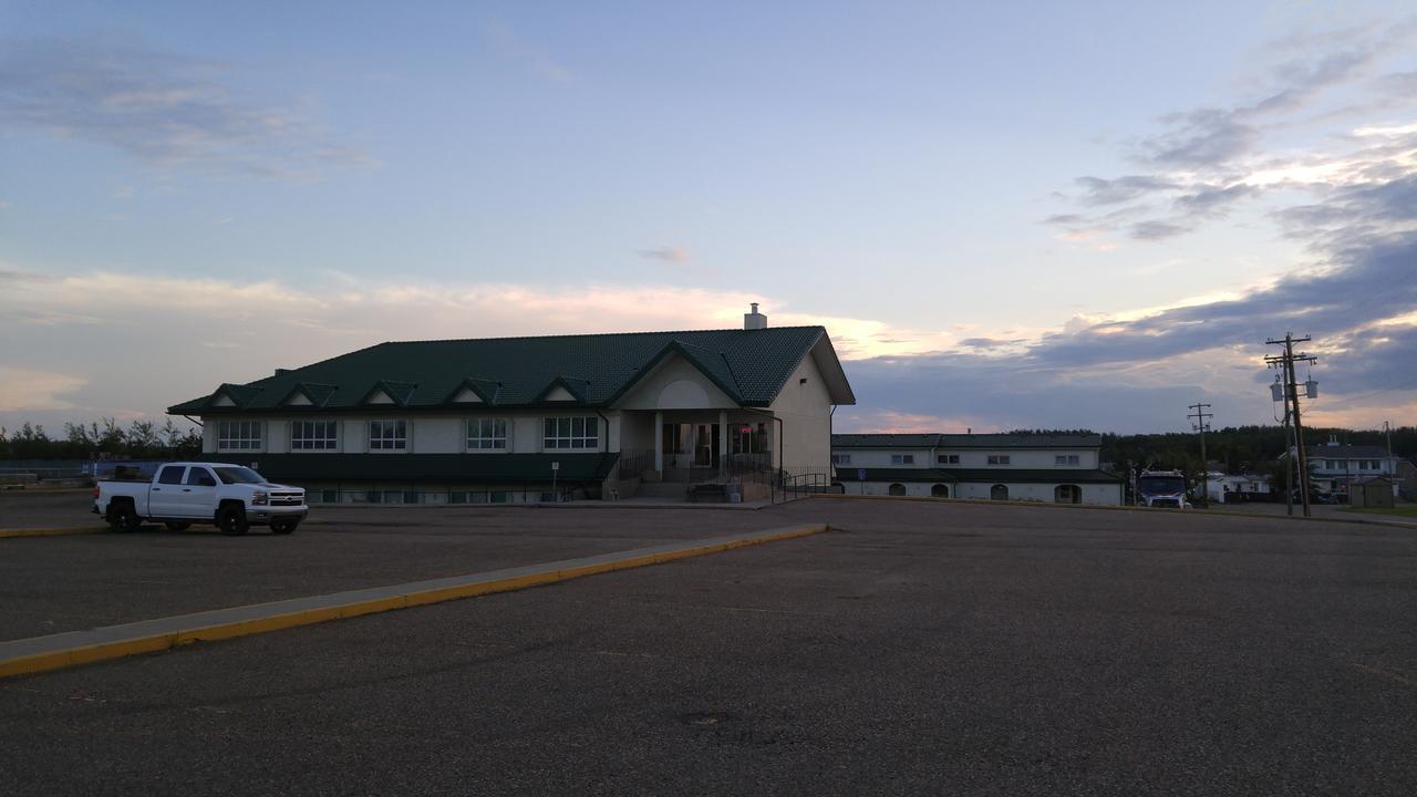 Garden Court Motel Manning Экстерьер фото