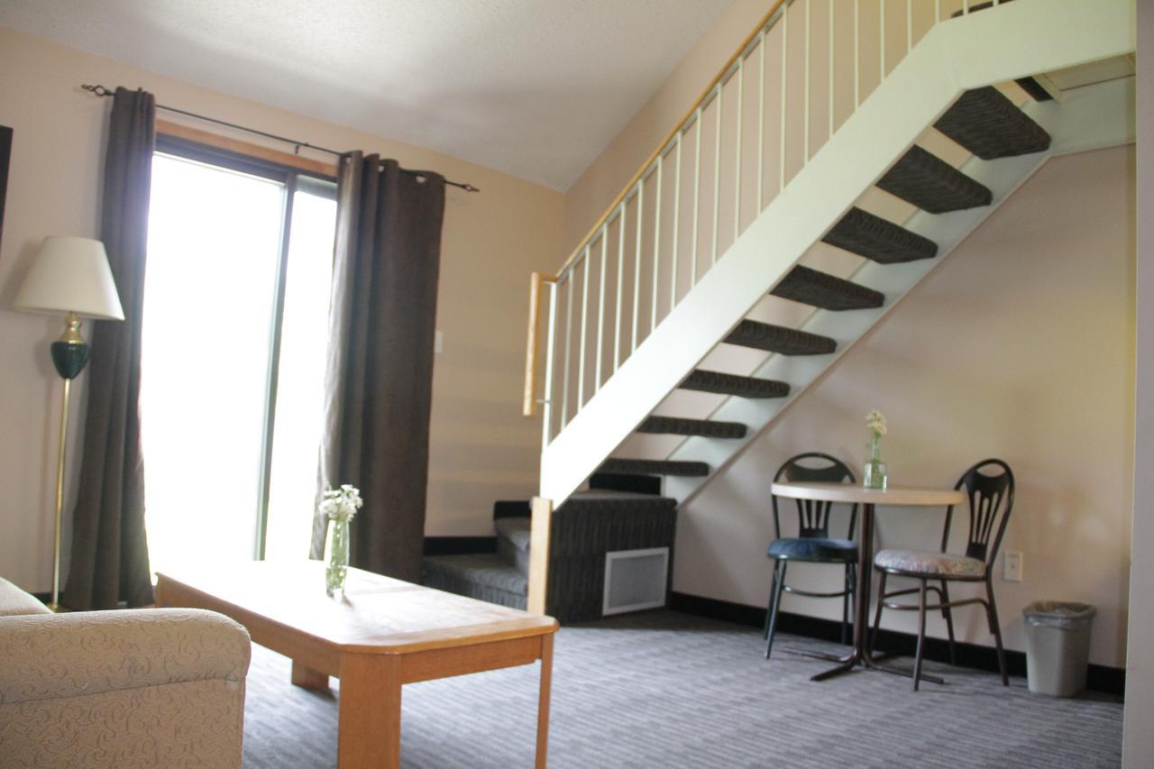 Garden Court Motel Manning Экстерьер фото