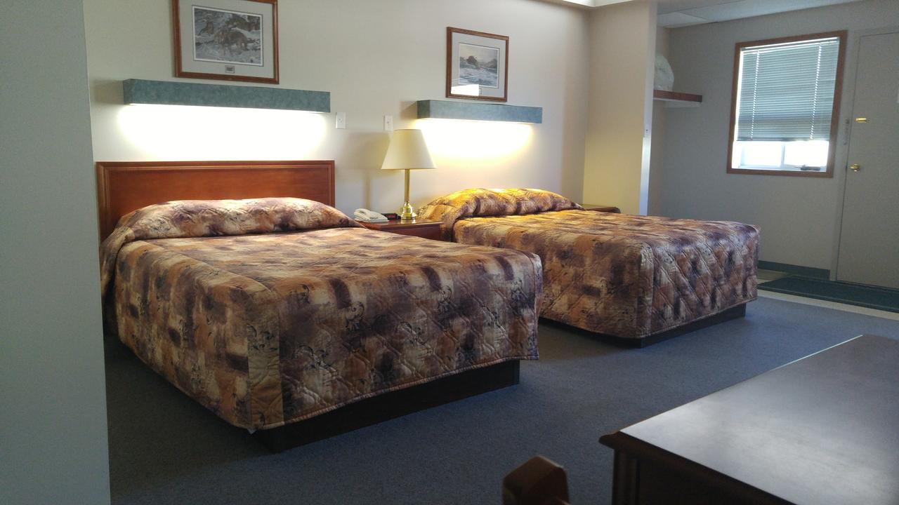 Garden Court Motel Manning Экстерьер фото