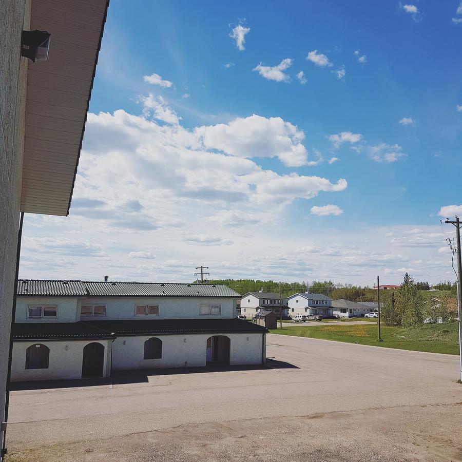 Garden Court Motel Manning Экстерьер фото